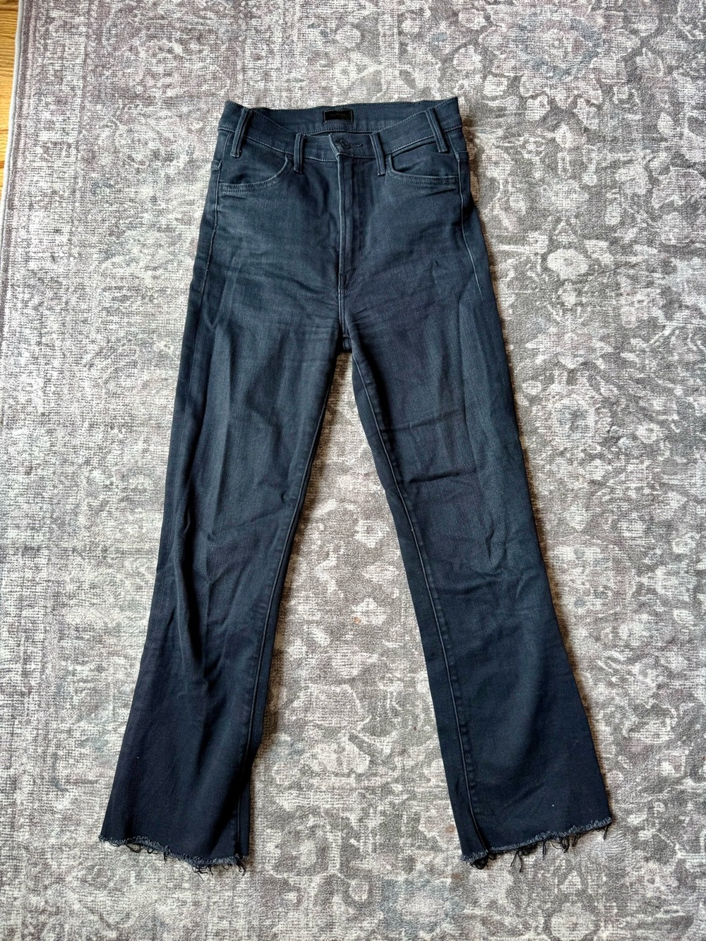 MOTHER JEANS The Hustler Ankle Fray